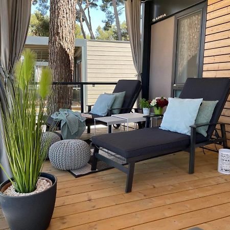 Harmonia Mobile Home ロヴィニ エクステリア 写真
